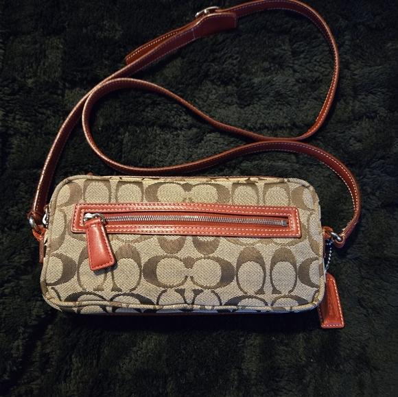 Coach Signature Vintage  Crossbody Pochette 6073 Red Leather Trim - Picture 1 of 9